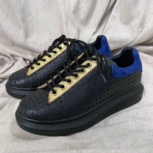 New Hollie Watman Star Gazing Black/Navy/ Gold Fashion Sneakers Size 8.5 M